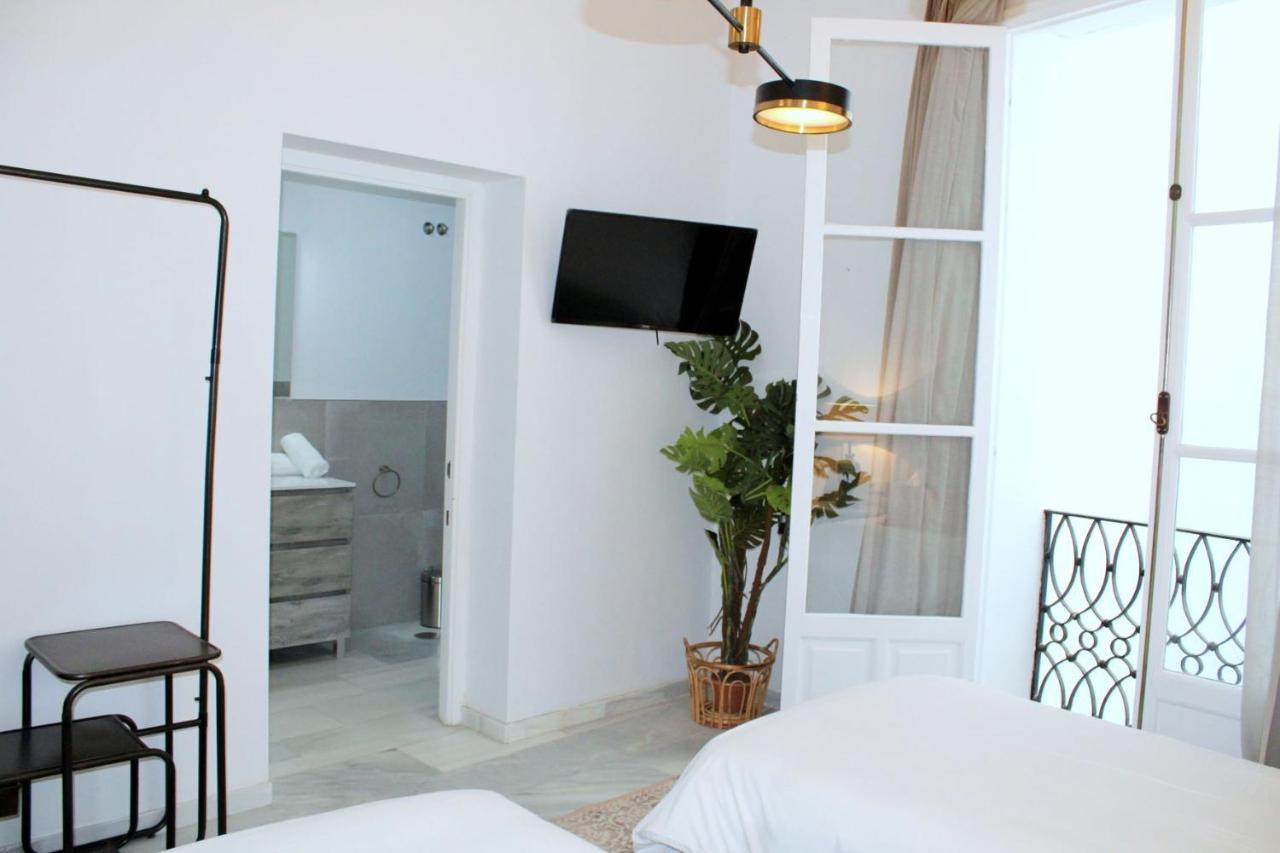 Hostal Roomsole Siviglia Esterno foto
